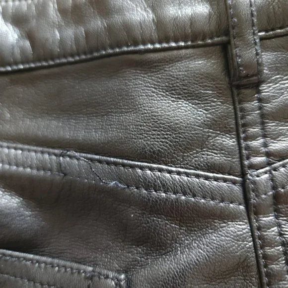 Aritiza Wilfred Melina Cropped vegan leather pant, black - Picture 9 of 10